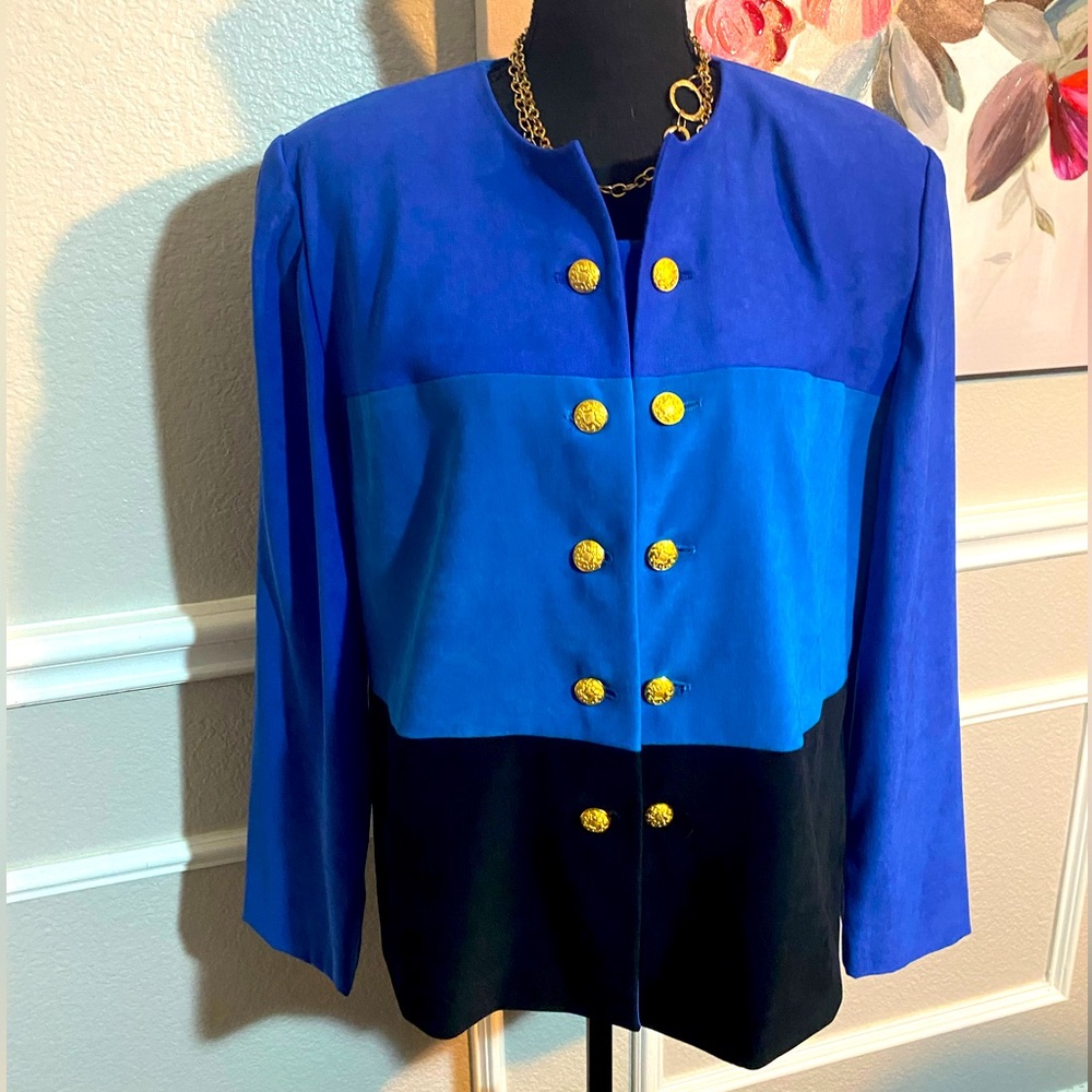Amanda Smith Woman || Size 16W || Blue, Teal, Black